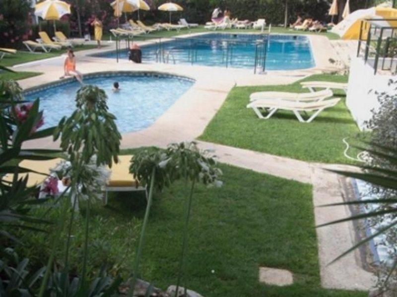 Apartamentos Alvaflor Quarteira Buitenkant foto