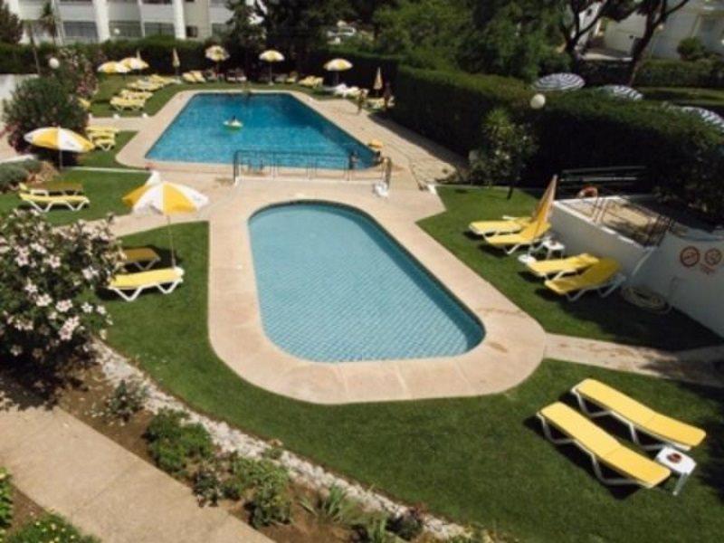 Apartamentos Alvaflor Quarteira Buitenkant foto