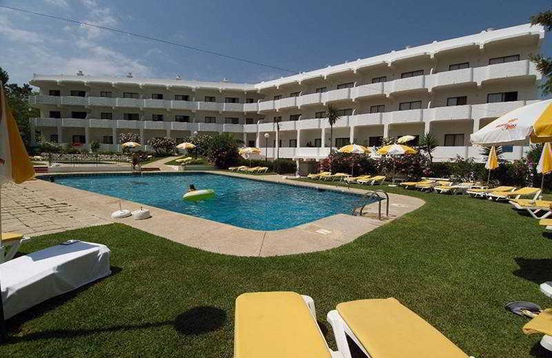 Apartamentos Alvaflor Quarteira Buitenkant foto